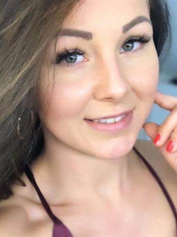 HeisseLarina